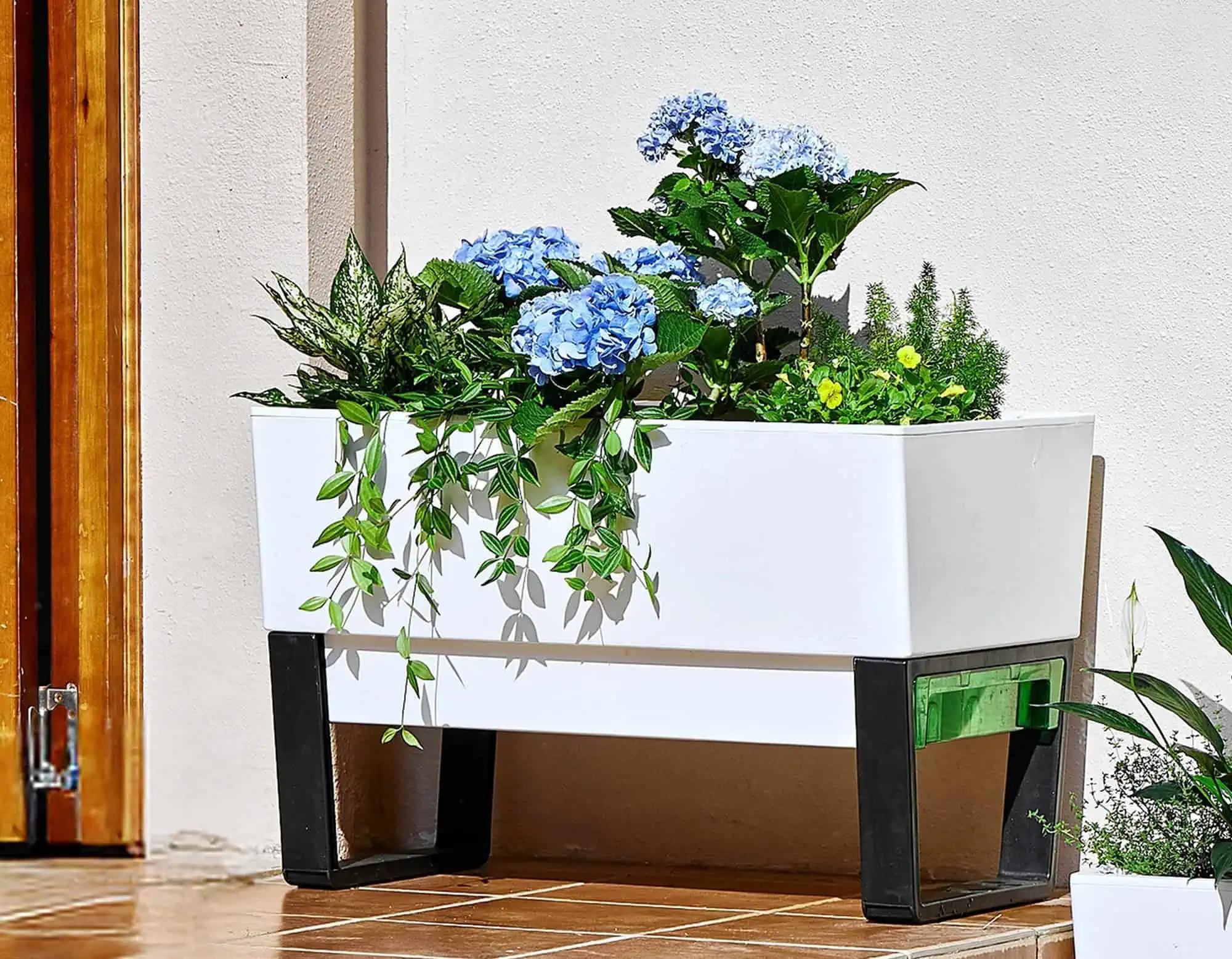 Glowpear Urban Garden Planter Glowpear Urban Garden Planter